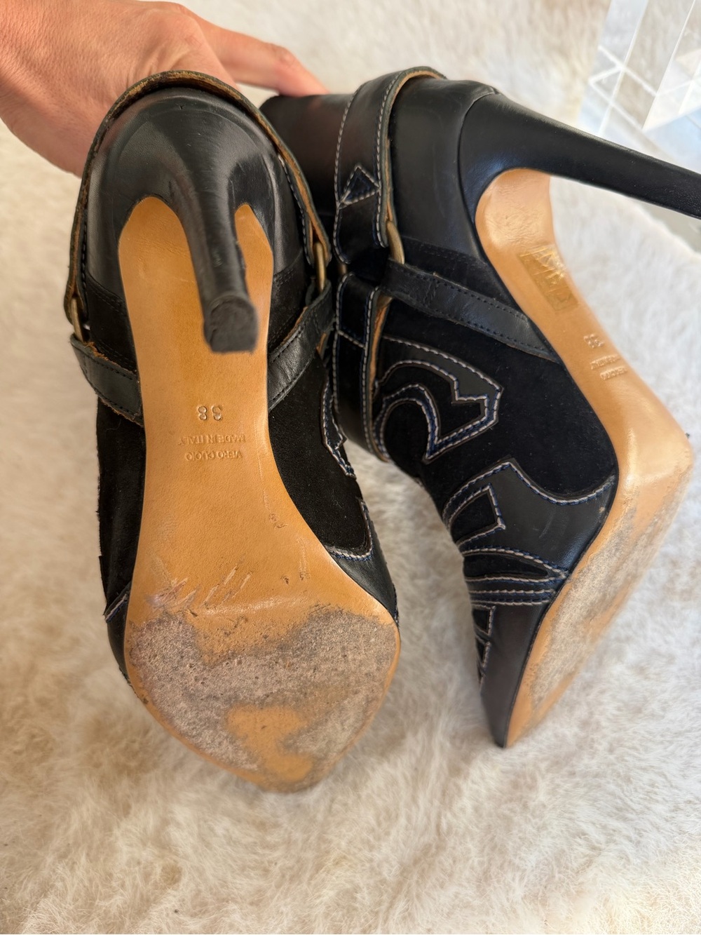 Isabel Marant Suede Embroidered Pointed-Toe Western Ankle Boots - Picture 6 of 7